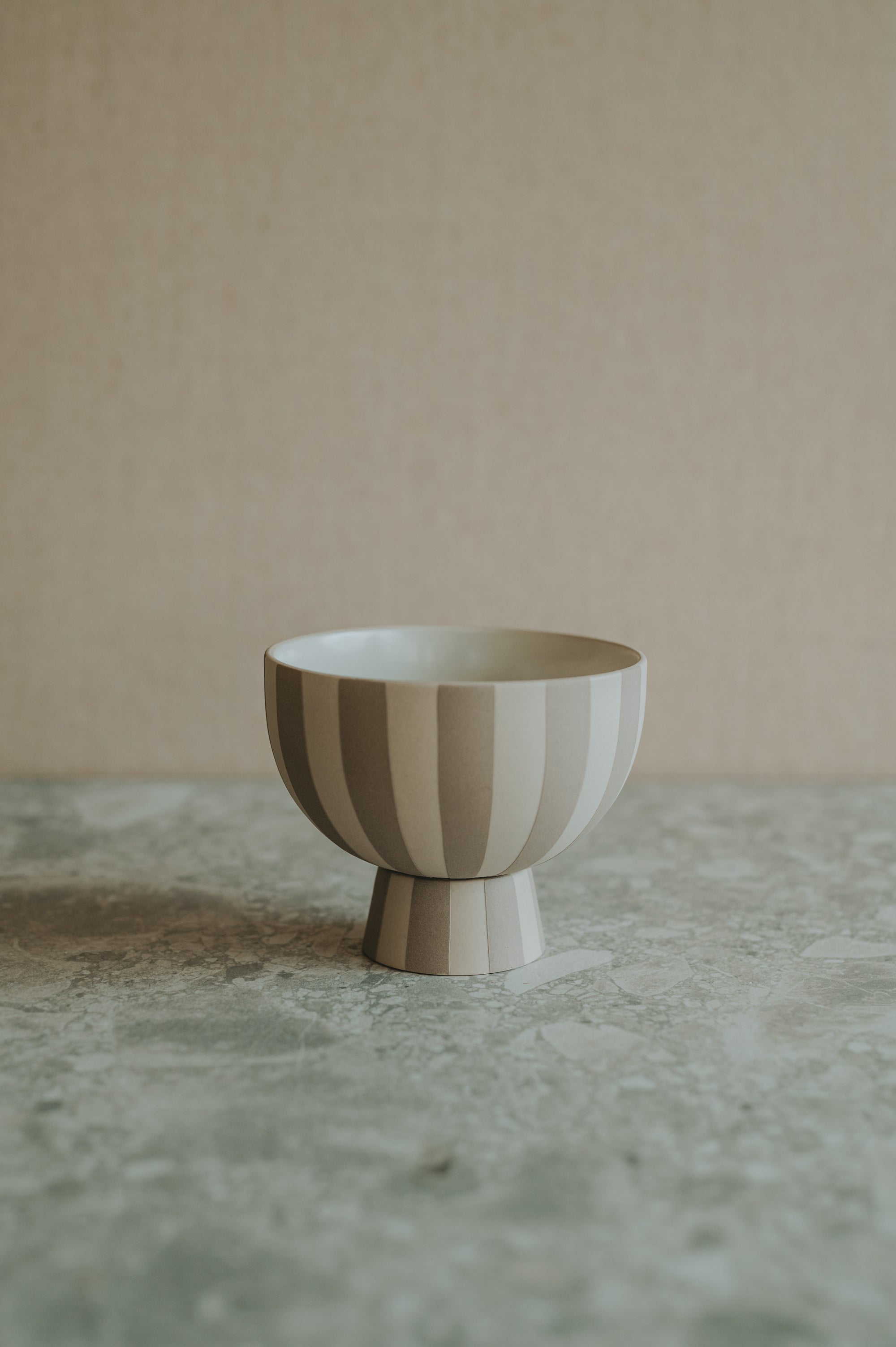 Skål på fot - Toppu