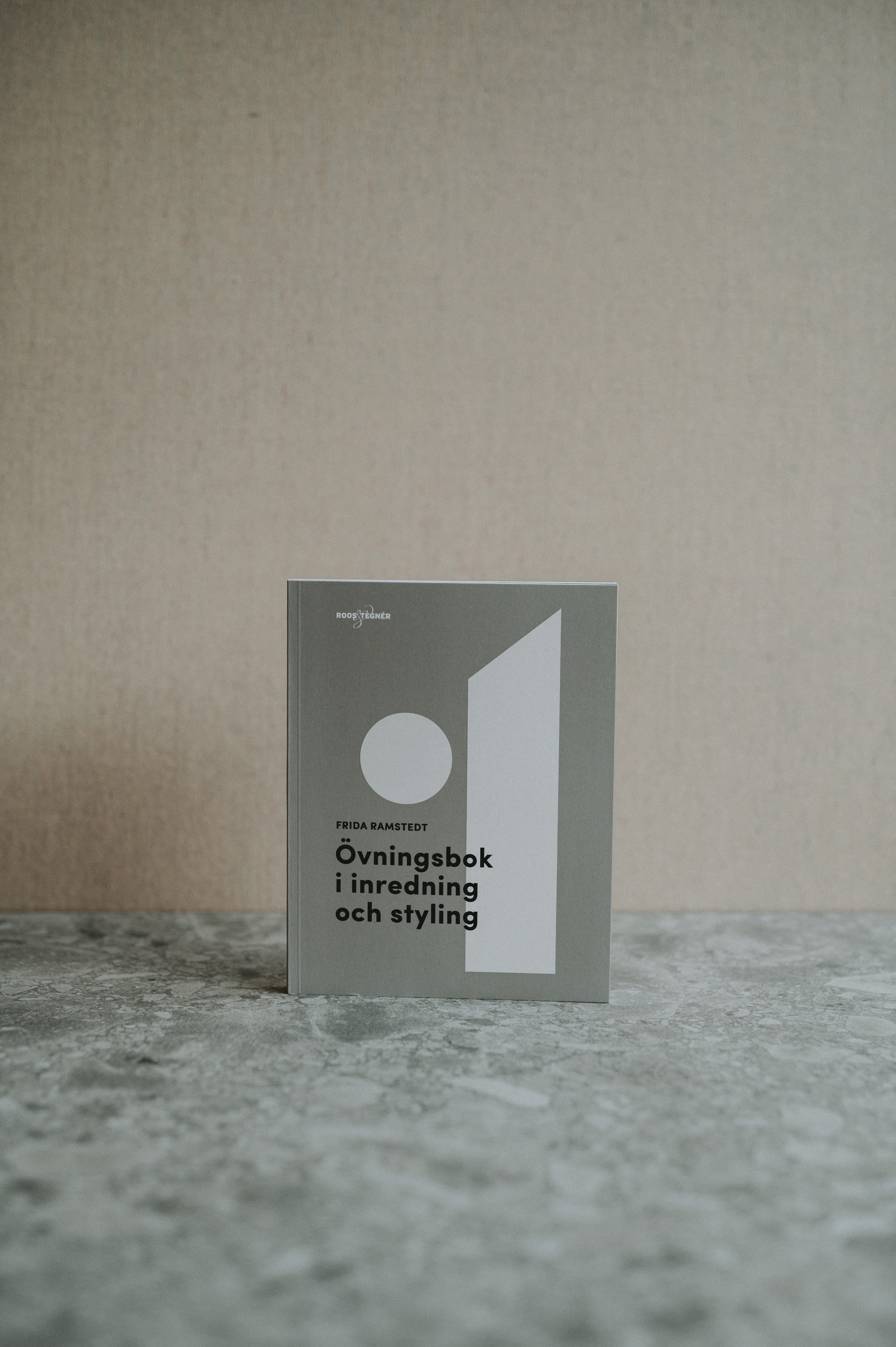 Övningsbok i inredning och styling