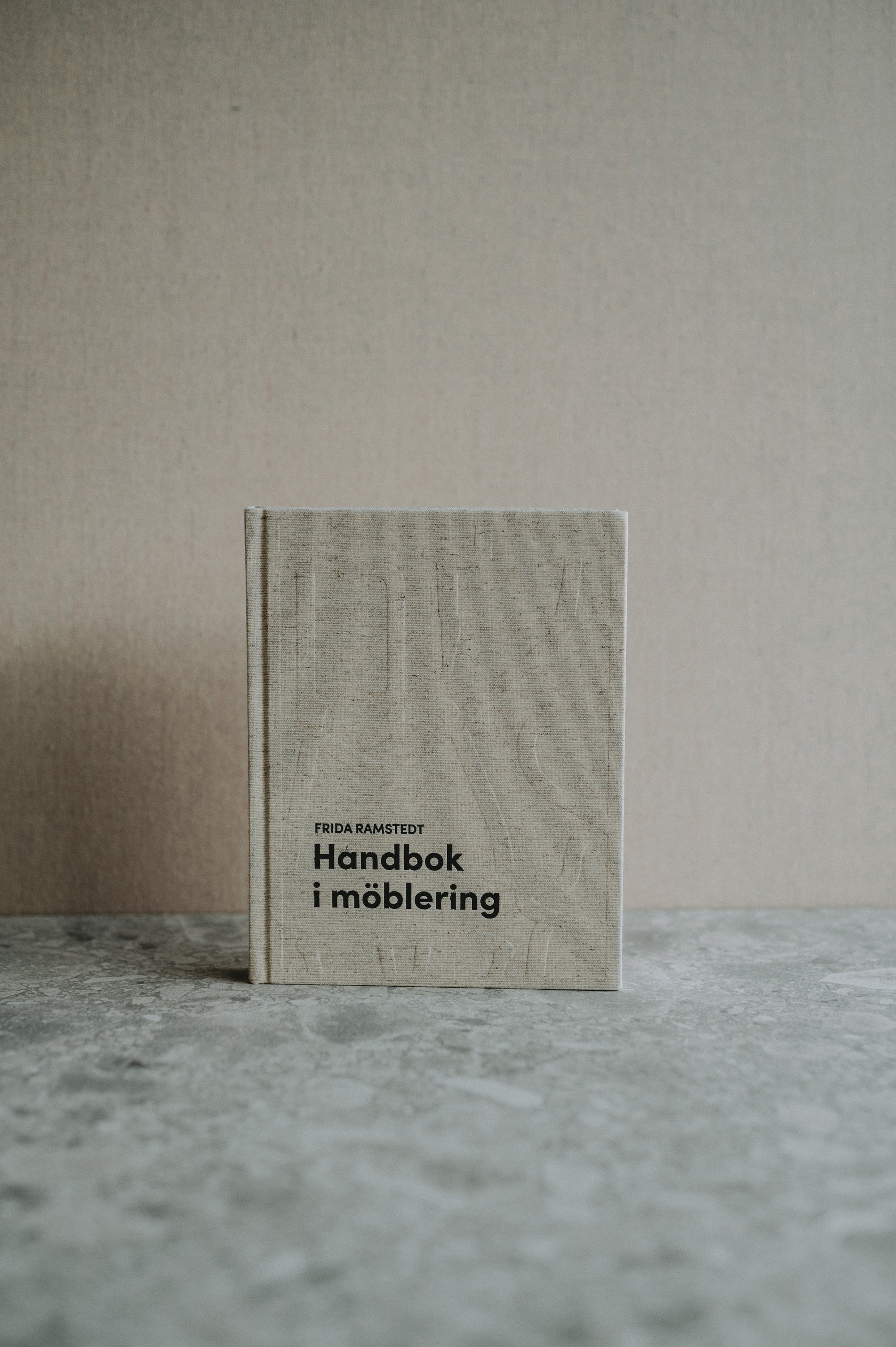 Handbok i möblering