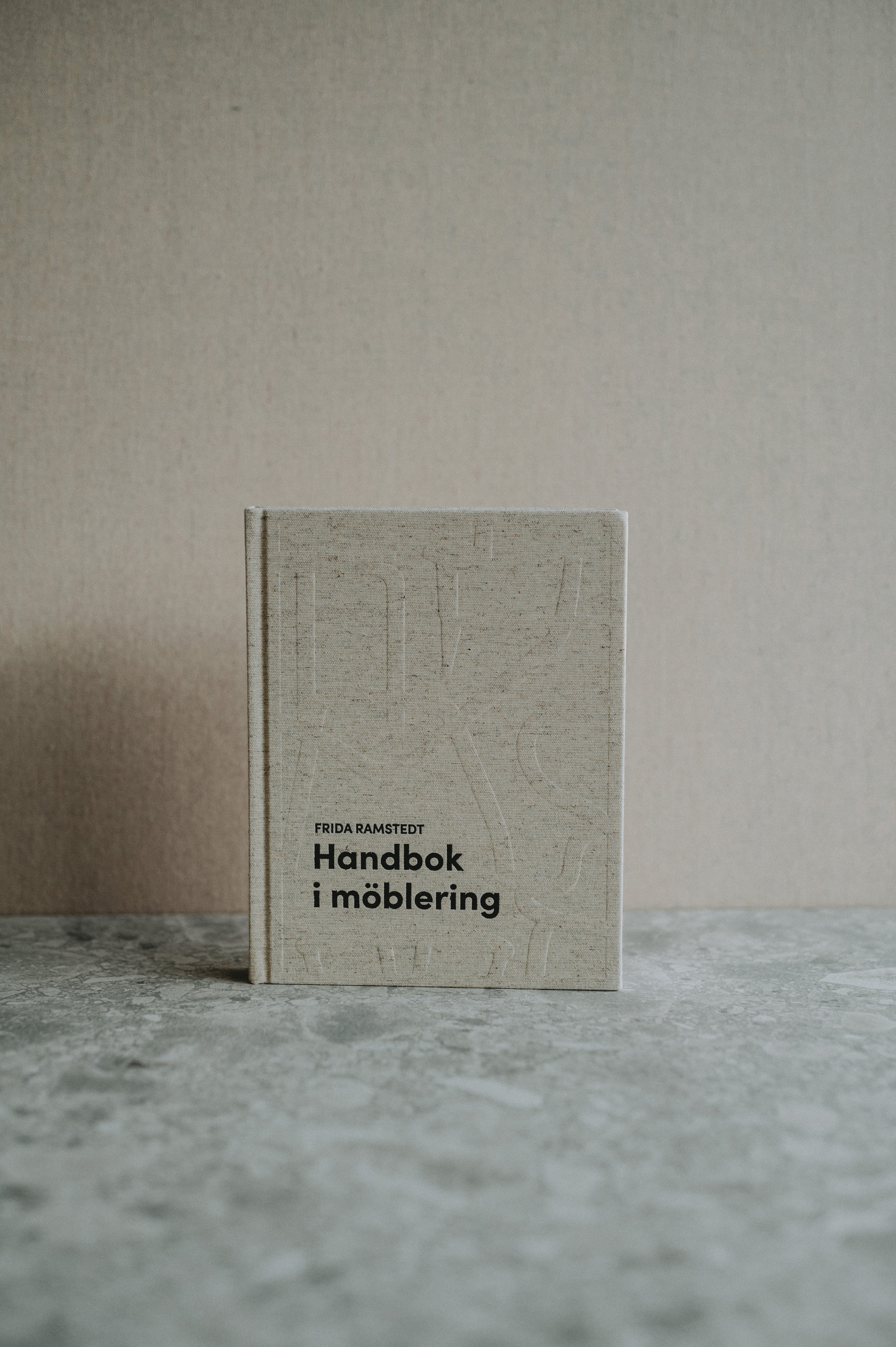 Handbok i möblering