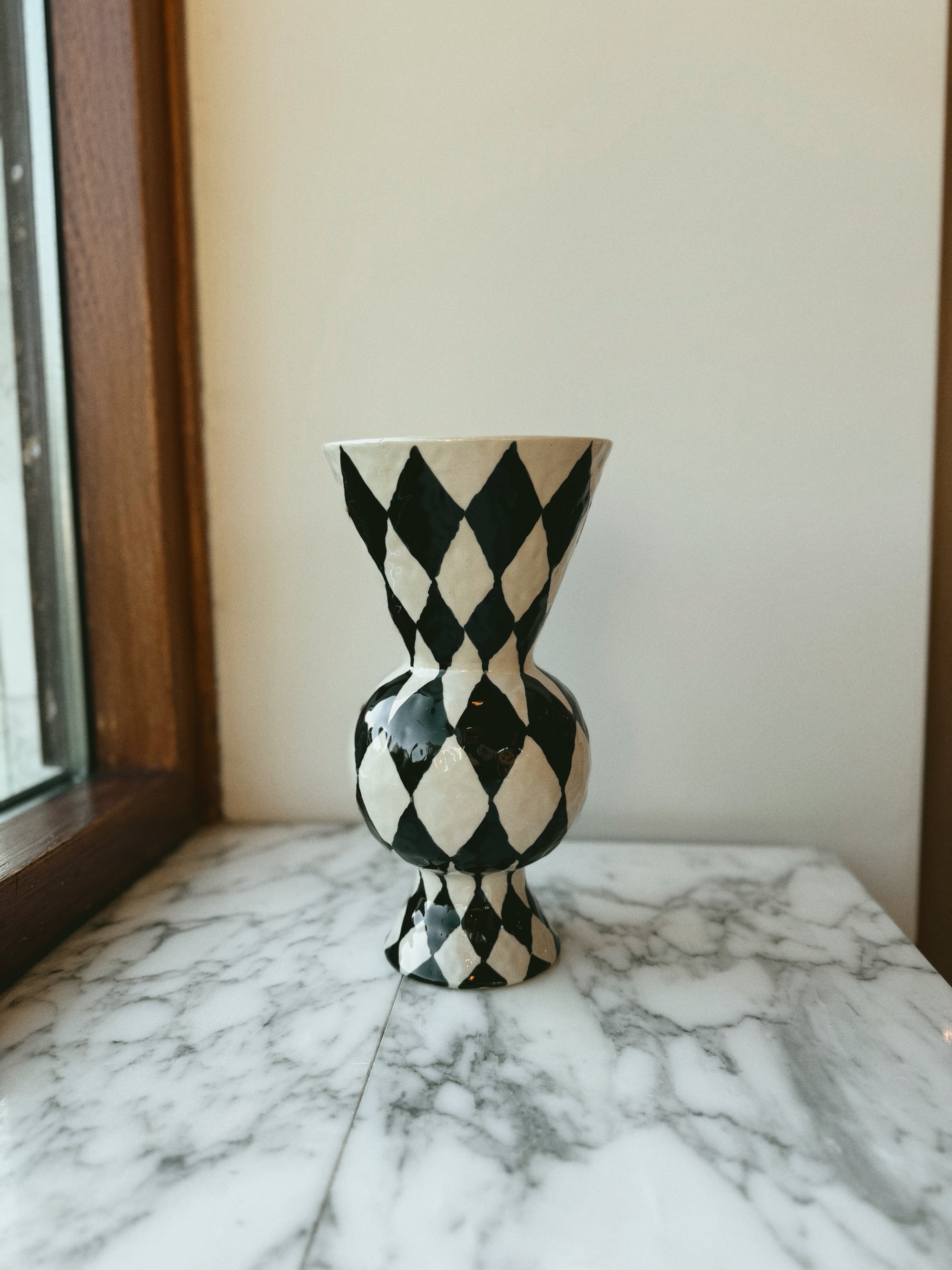 Vas - Rhombic